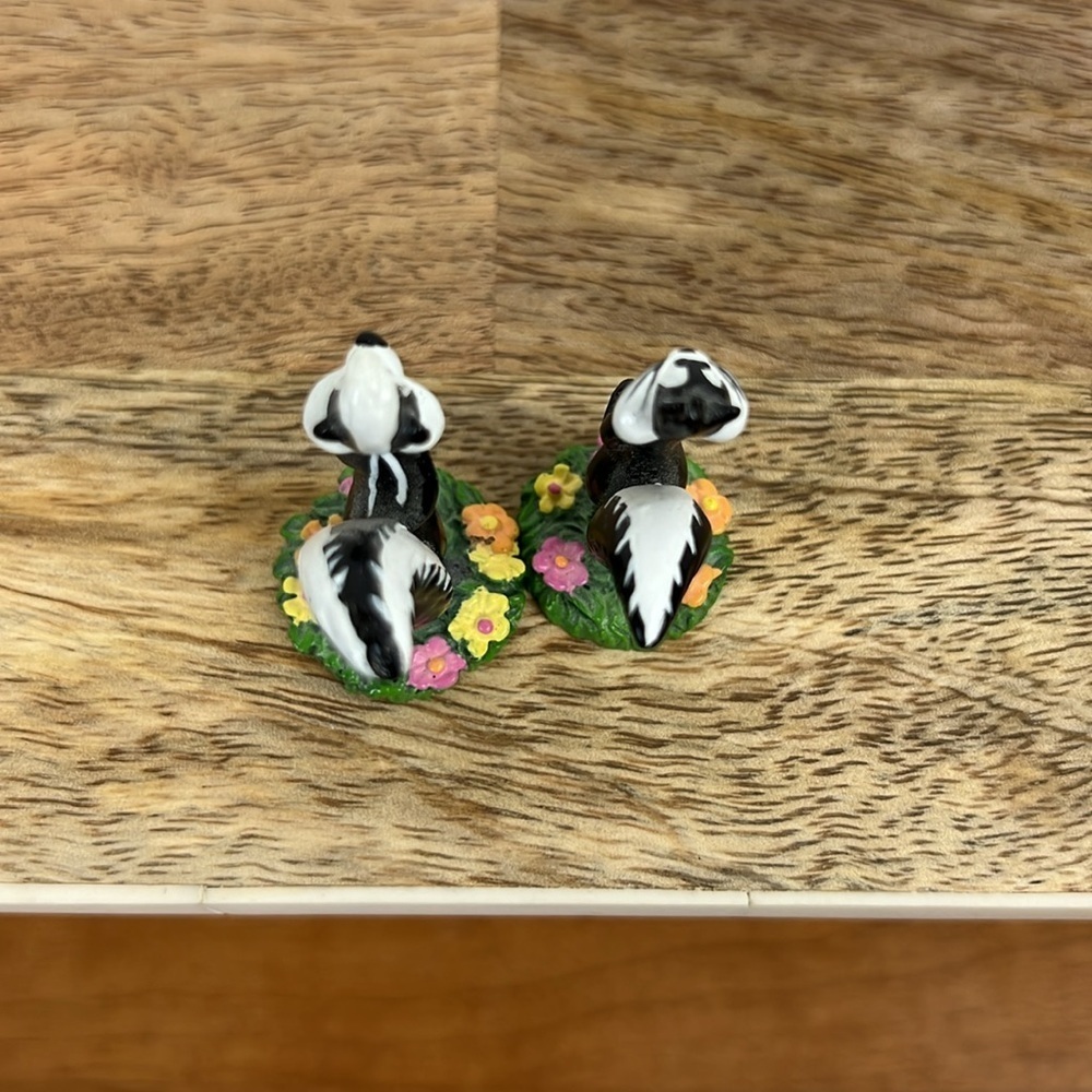 Pepe le pew and Penelope mini figurines 1999 WB - Picture 5 of 6